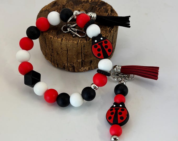 Lady Bug Beaded Wristlet Keychain  | Keychain with Silicone and  Lady Bug Focal | Keychain | Key Fob | Wristlet | Cruise