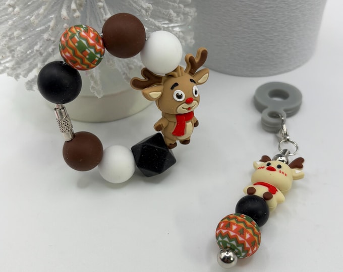 Christmas Reindeer  Stanley Cup Bracelet:  Cup Handle Bracelet | Straw Charm | Purse Bracelet | Reindeer | Holiday