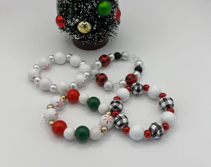 Christmas Wooden Bead  Bracelet |  Christmas Bracelet | Holiday Bracelet | Stretch Bracelet Bracelet |