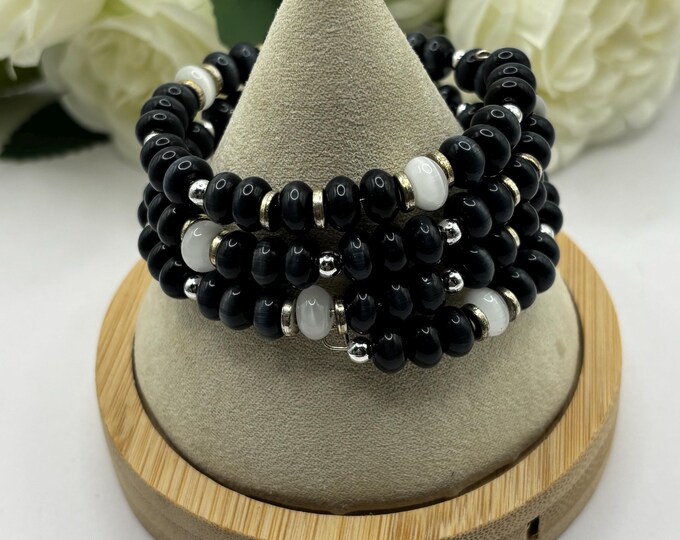 Cats Eye gemstone bracelet | Memory wire bracelet | Multistrand bracelet |