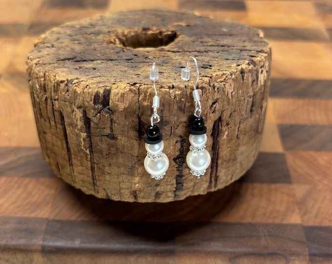 Snowman Earrings | Holiday Earrings | White Pearl Earrings | Christmas Earrings |