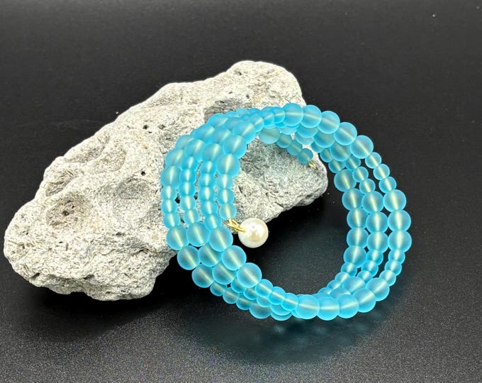 Blue Seaglass Bracelet | Seaglass Jewelry | Turquoise Blue Seaglass |  Seaglass Memory Wire Bracelet | White Pearl Accent