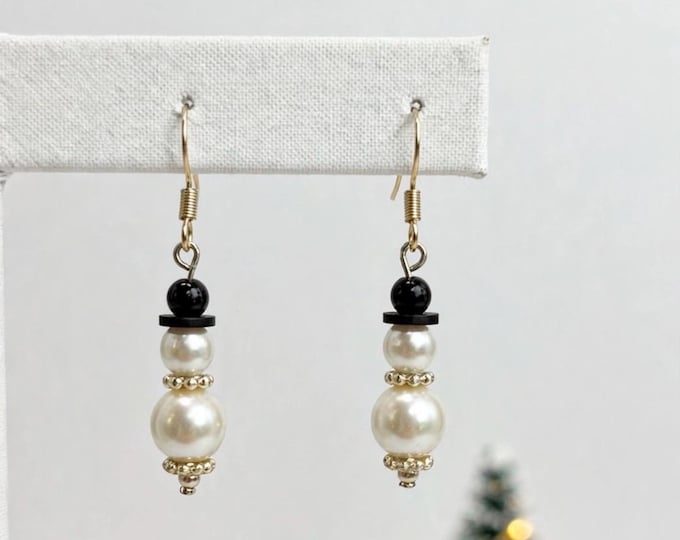 Snowman Pearl Earrings | Holiday Earrings | White Pearl Earrings | Christmas Earrings |