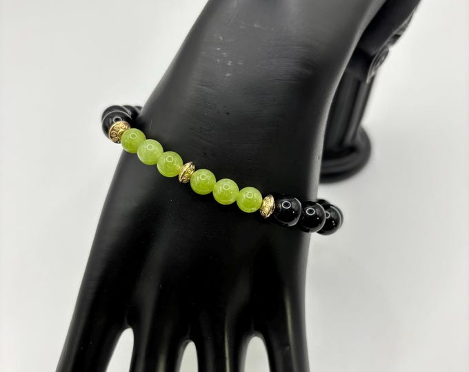 Birth Month August Gemstone Bracelet | Onyx and Peridot Gemstone Beads | Stretch Bracelet |