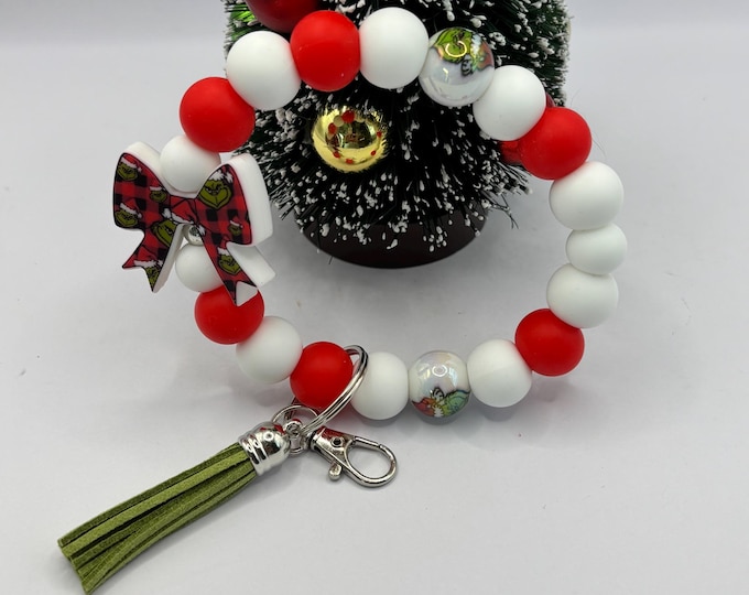 Grinch Beaded Wristlet Keychain  | Keychain with Silicone and Fur and tassel | Keychain | Key Fob | Wristlet