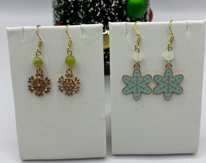 Christmas Earrings | Holiday Earrings | Christmas Earrings | Gold filled Ear Wires | Snowflake |