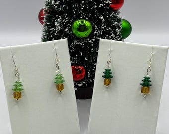 Orecchini a forma di albero di Natale Swarovski / Orecchini per le feste / Cristalli Swarovski / Orecchini di Natale / Orecchini in argento sterling