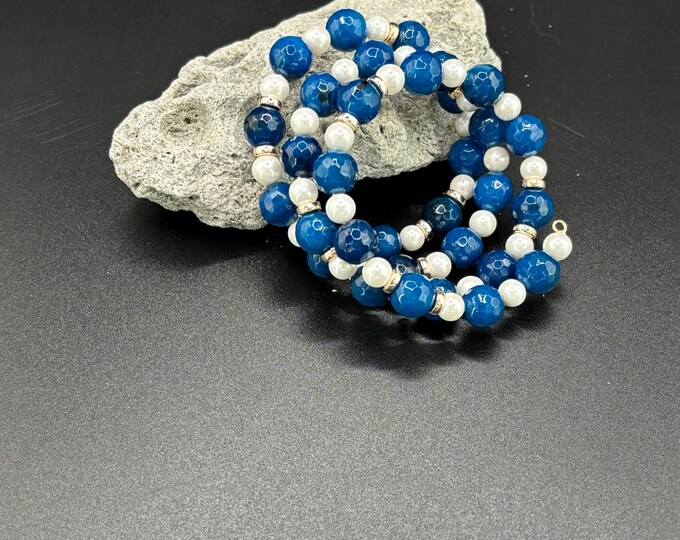 Blue Agate Bracelet | Colorful Gemstone  | Memory wire bracelet | Multistrand bracelet  | Faceted Agate and Pearl Bracelet