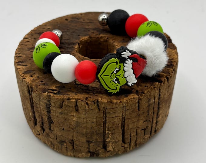 A Christmas Grinch Bracelet  |  Christmas Bracelet | Holiday Bracelet | Cuff Bracelet | Bangle Bracelet | Silicone Beads