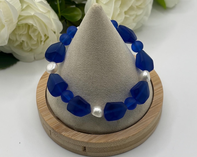 Cobalt Blue Seaglass Bracelet | Blue Seaglass |  Freshwater Pearls | Seaglass Nugget  Bracelet
