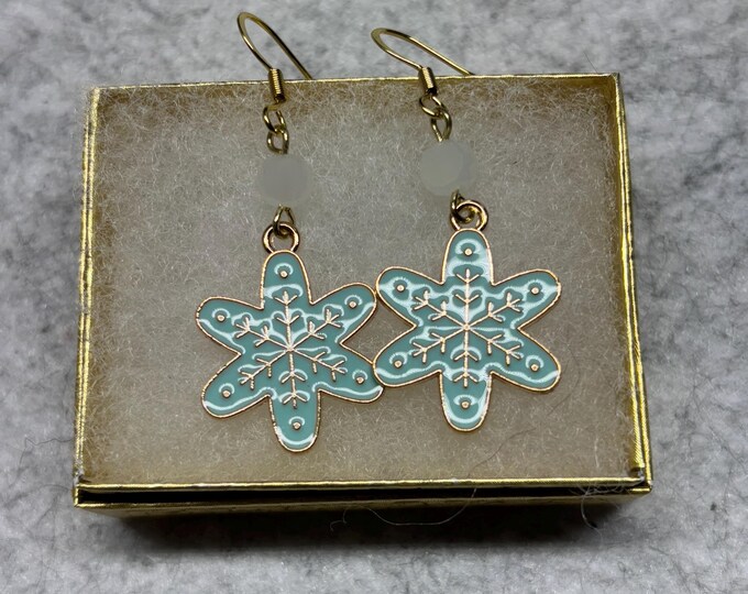 Christmas Earrings | Holiday Earrings | Christmas Earrings | Sterling Silver Ear Wires | Snowflake |