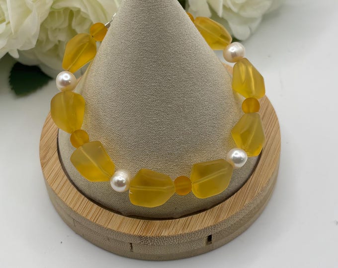 Amber Seaglass Bracelet | Amber Yellow Seaglass |  Freshwater Pearls | Seaglass Nugget  Bracelet