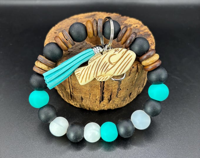 Beach Theme  Beaded Wristlet Keychain  | Keychain with Silicone and Bonefish Charm | Keychain | Key Fob | Wristlet | Cruise