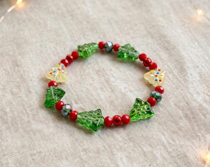 Christmas Lamp Work Glass Bracelet |  Christmas Bracelet | Holiday Bracelet | Stretch Bracelet Bracelet |