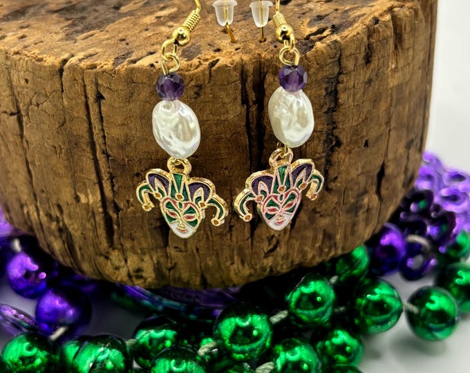 Mardi Gras | New Orleans | Mardi Gras earrings  | Freshwater Pearl accents