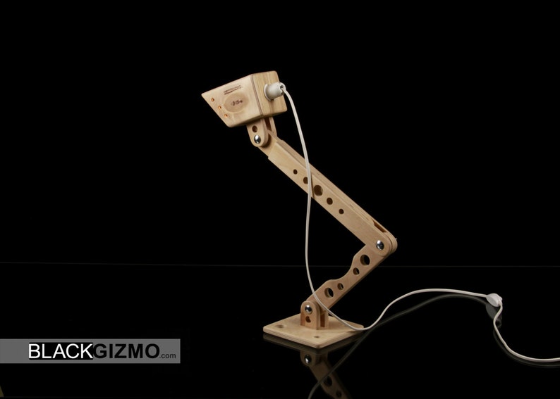 Wooden Design Desk Lamp DL019 by BlackGizmo image 3