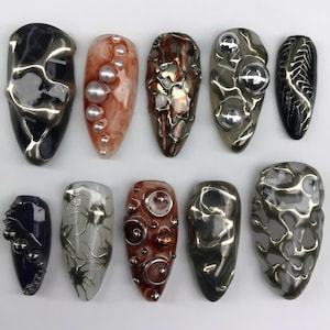 DarkMetal Press-On Nails, Handmade Bold Halloween Nail Set, Metallic Style, Reusable Alternative Nails, Méh Nails Art