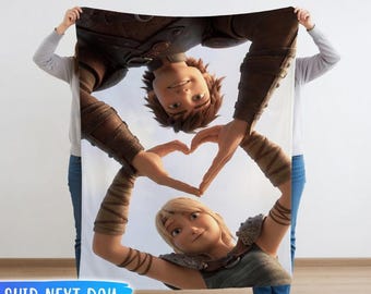 Personalized Hiccup and Astrid Blanket, Custom How to Train Your Dragon Fleece Throw, Movie Couple Nursery Bedding, Romantic Dragon Gift