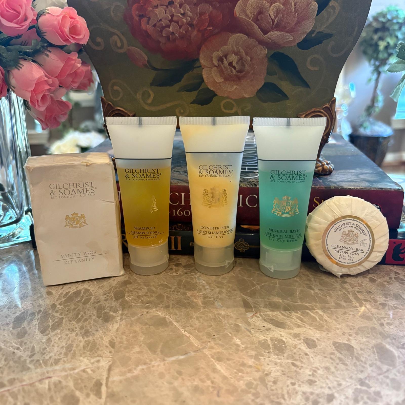 Trousse de toilette Royal Hawaiian Hotel Gilchrist & Soames 2 coffrets