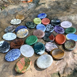 Natural Crystal Worry Stone Smooth Polished Palm Stone Handheld Gemstone Stress Reliever Gift for Relaxation and Comfort