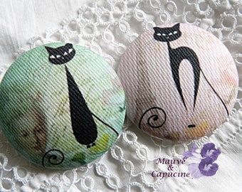 2 buttons on the fabric, cats, 22 mm / 0.86 in