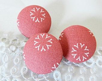 Pink floral fabric button, 24 mm / in 0.94