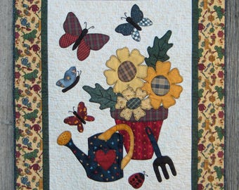Butterfly Spring Fusible Applique pattern pdf download - flowers, butterflies