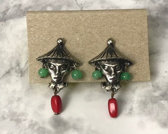 Vintage Asian Themed Earrings Silver Tone Clip - … - image 1