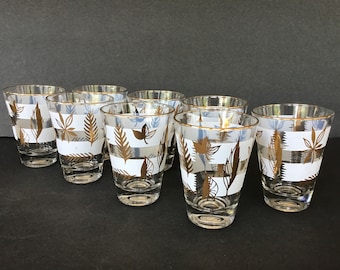 Vintage MCM Cocktail Glasses Set of 8, 4 Ounce Glasses with Gold Leaves