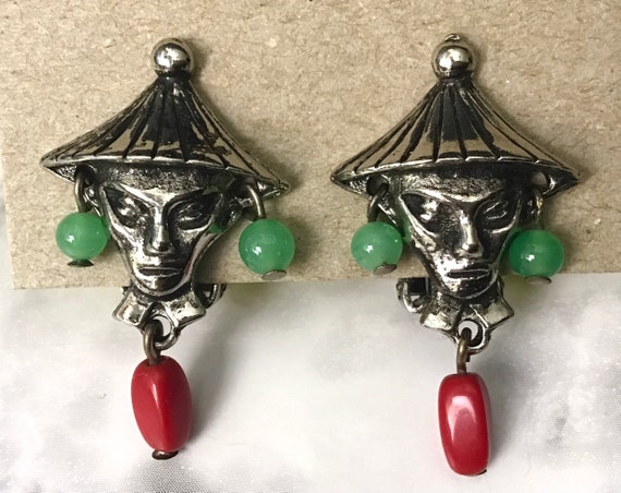 Vintage Asian Themed Earrings Silver Tone Clip - … - image 2