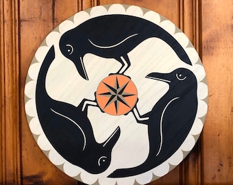 Trio Of Crows Hex Sign PA Dutch Style- 3 crows signifies the coming of an  important event. Mark your occasion with a family of crows!