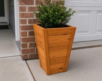 Bouwplan voor een hoge plantenbak op het terras: stapsgewijze handleiding (direct te downloaden)