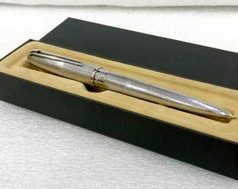 STデュポン／スターリングシルバー製高級ボールペン。【パーラメントの懸賞品】 ヴィンテージ S.T. デュポン クラシック ボールペン、スターリング