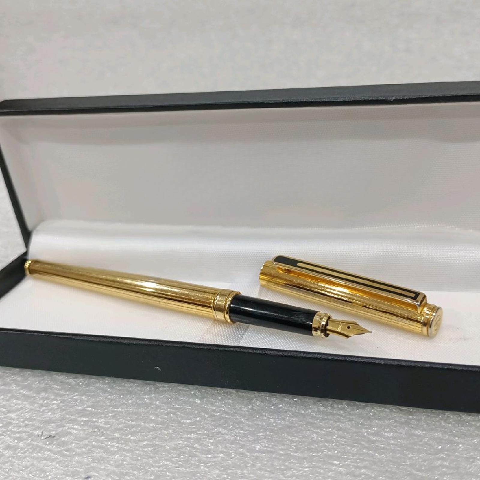 PENNA STILOGRAFICA PARKER completamente LAMINATA IN ORO ANNI 60 in BOX