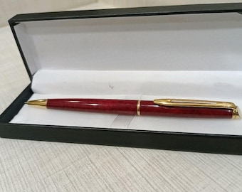 Bolígrafo Waterman Hemisphere vintage: laca de mármol rojo, detalles dorados, original de Francia - VP346