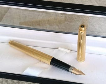 Pluma estilográfica Parker 75 vintage: Chapada en oro Micron Barleycorn, plumín de oro de 14k, original - VP358