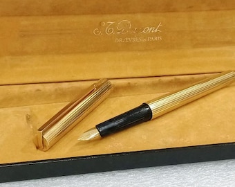 Vintage ST Dupont Classic Fountain Pen Classique Gold Plated, 18K Gold Nib - VP741