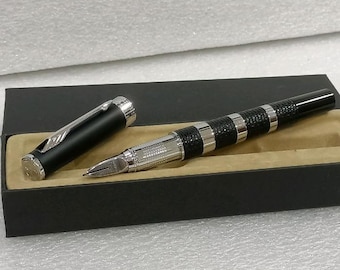 New Parker Ingenuity 5th Technology Pen in Black Lacquer with Chrome Trim Original - VP616