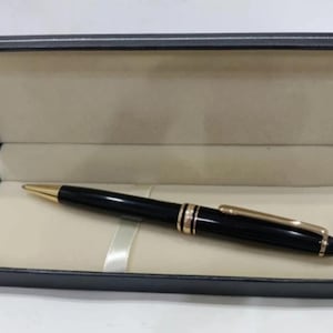 Original Montblanc Meisterstuck Classique Ballpoint Pen: Black Resin, Gold Trim - VP297