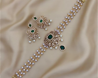 Emerald Green and Pearl 3-Layer Choker Necklace Set with Matching Earrings