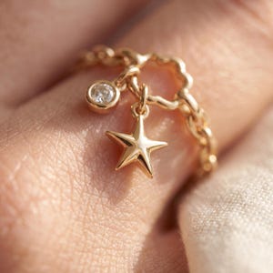 Anillo colgante de estrella de moissanita en oro de 18 quilates, cadena de eslabones celestiales de plata S925, anillo de promesa ajustable