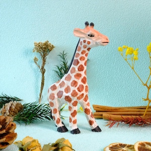 Hand Carved Wooden Giraffe Figurine, Jungle Safari Animal Sculpture, African Wildlife Decor, Kids Room Shelf Ornament, Gift for Animal Lover