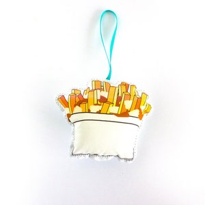 Poutine ornament: Quebec ornaments Canadian food image 3