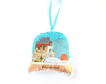 Montreal snow globe ornament: tree decoration- Decoration de sapin de Noel