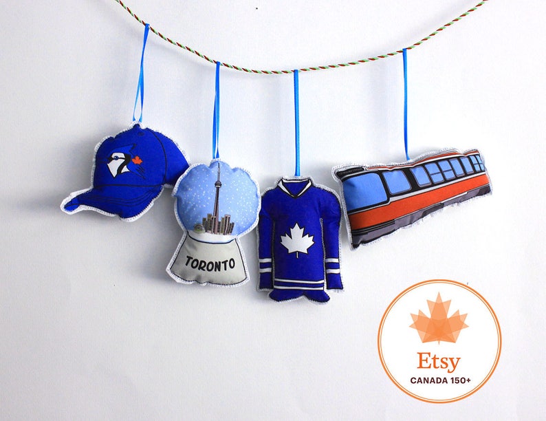 Toronto Ornaments: Toronto city themed Canadian Christmas ornament set image 6