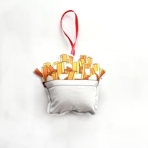 Poutine ornament: Quebec ornaments Canadian food image 1