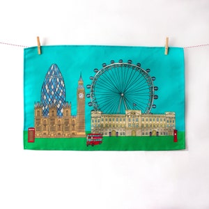 London city scape Tea Towel: City sky line- UK souvenir gift