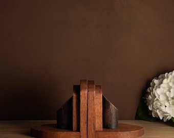 Paar vintage houten boekensteunen · art-deco eiken boekensteunen · geometrische boekhouders