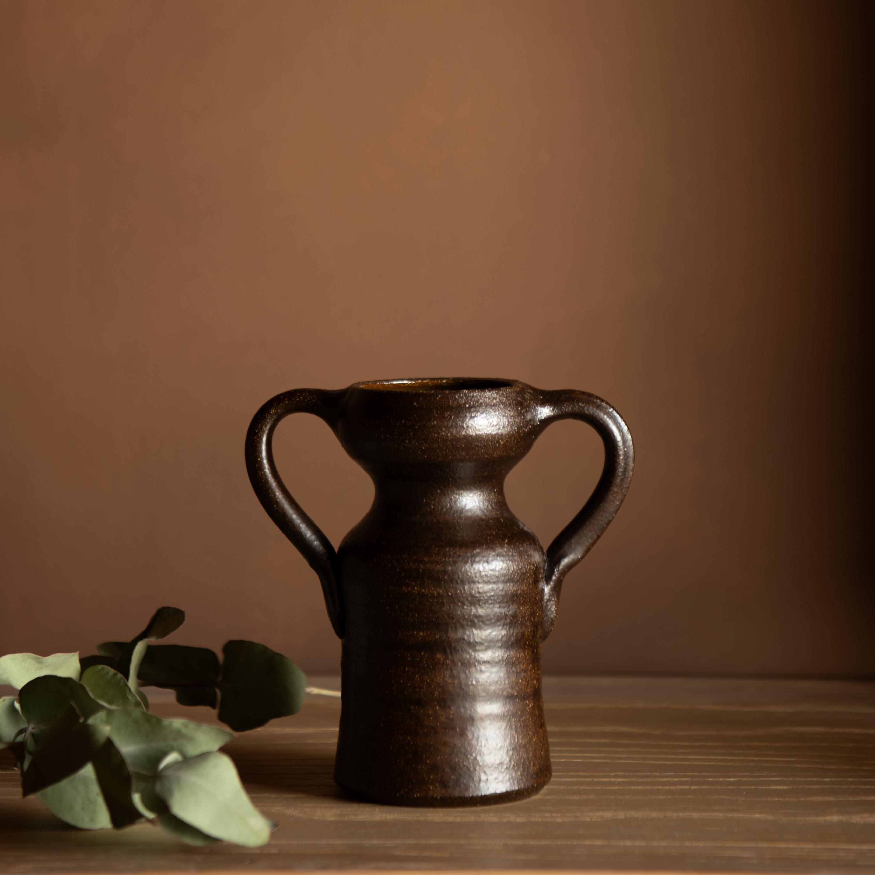 ヴィンテージブラウン陶器花瓶 – 手作り陶器、侘び寂びインテリア