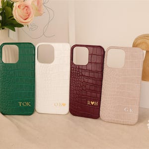 Personalized Crocodile Leather Phone Case – Custom Initial Cover for iPhone 16 15 14 13 12 11 Pro Max – Luxury Monogram Gift for Her